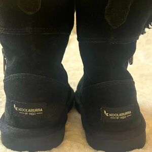 Girls Black Koolaburra by Ugg Boots Size 11